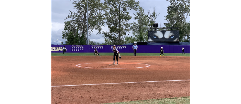 Softball at Husky Stadium